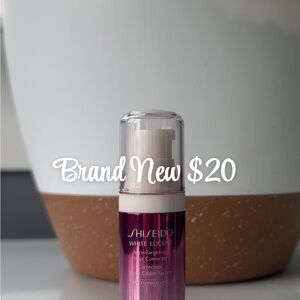 Shiseido White Lucent Spot Corrector - Purple